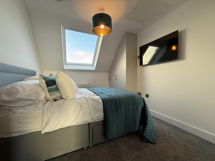 6 West Quays (penthouse)