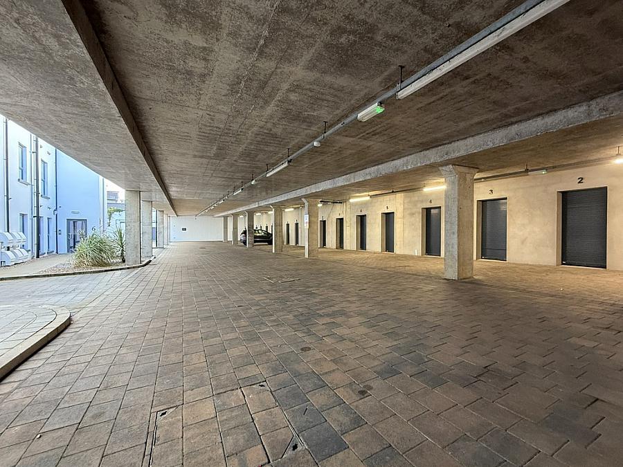 6 West Quays (penthouse)