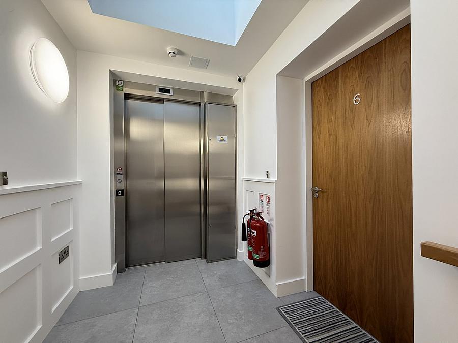 6 West Quays (penthouse)