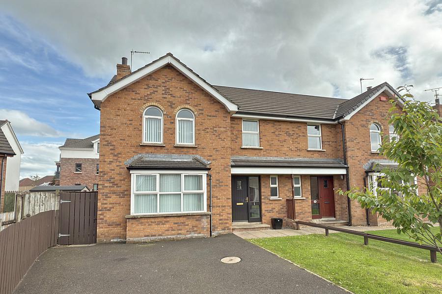18 Millfort Close,portstewart, BT55 7GZ