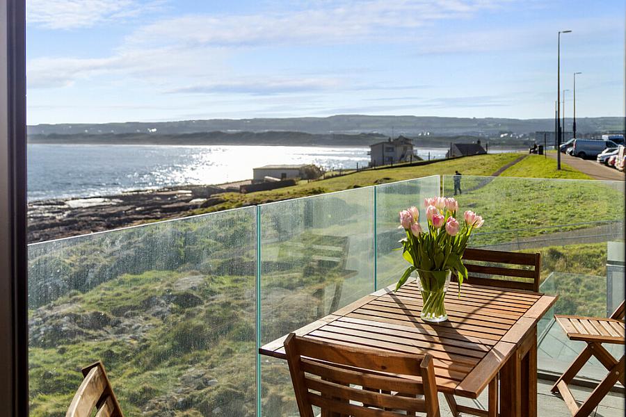 11 Castle Linn