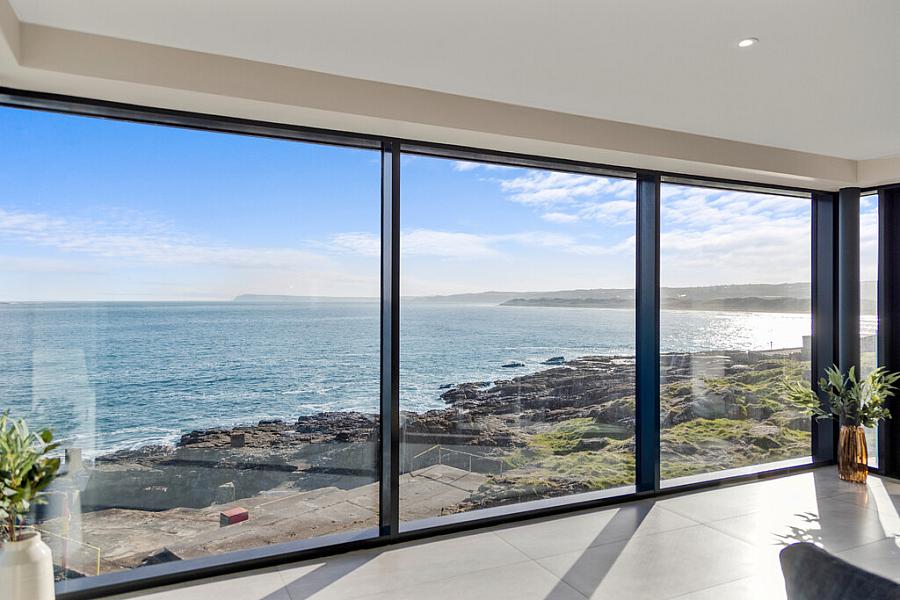 11 Castle Linn