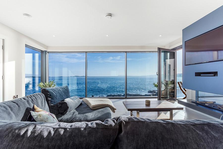 11 Castle Linn