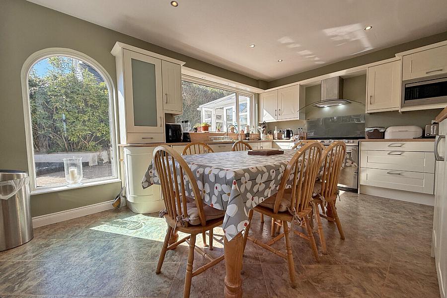 27 Larkhill Road