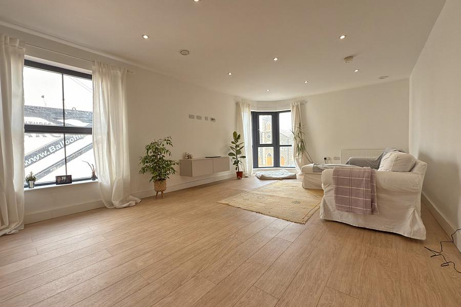 3 Coastal Links Apartments