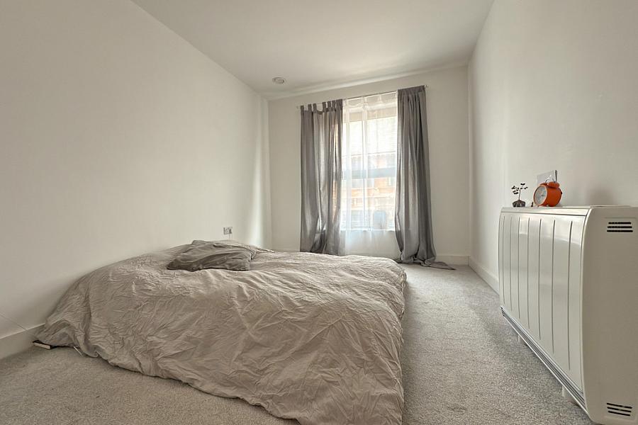 3 Coastal Links Apartments