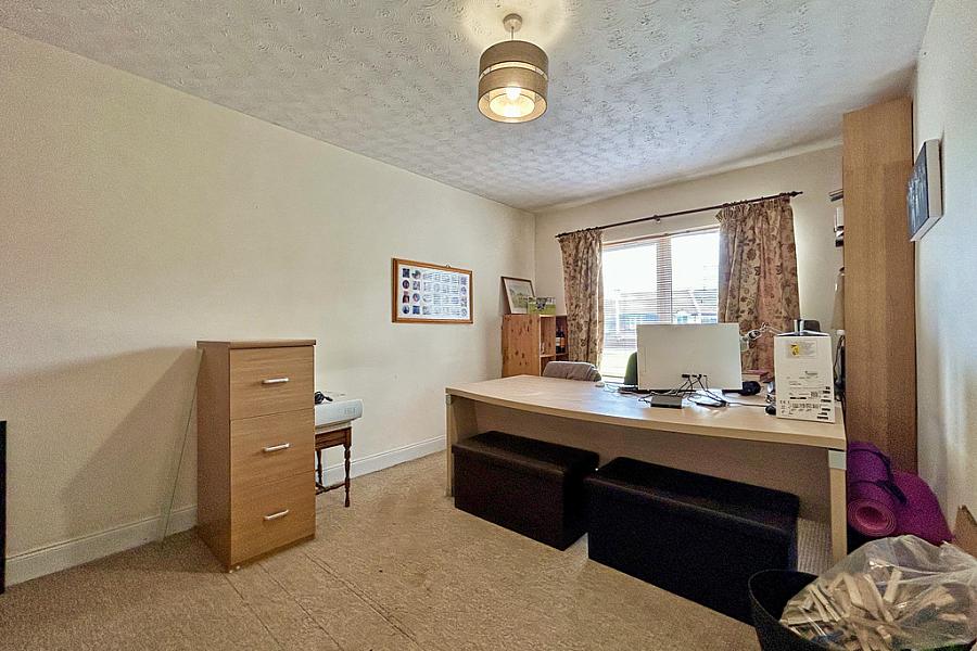 1 Agherton Court