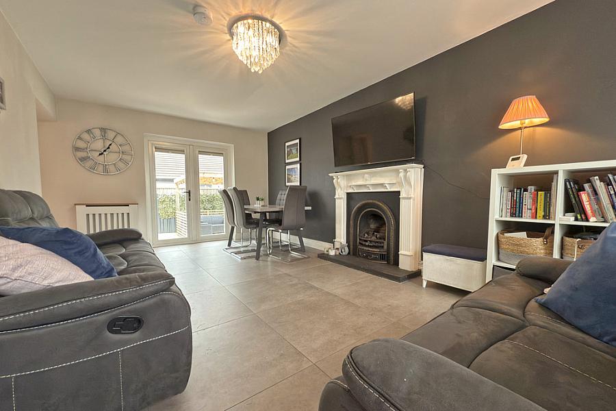 85 Primrose Gardens