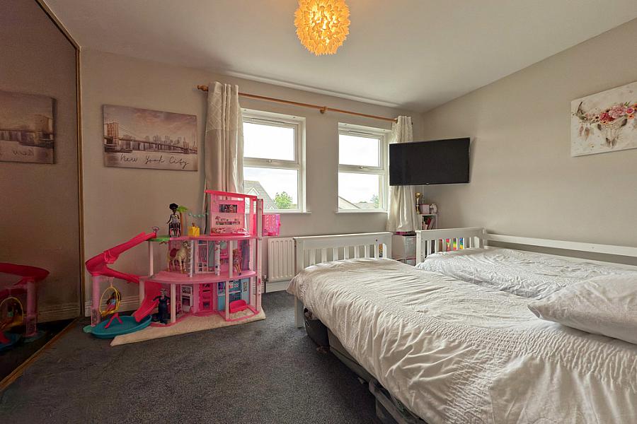 85 Primrose Gardens