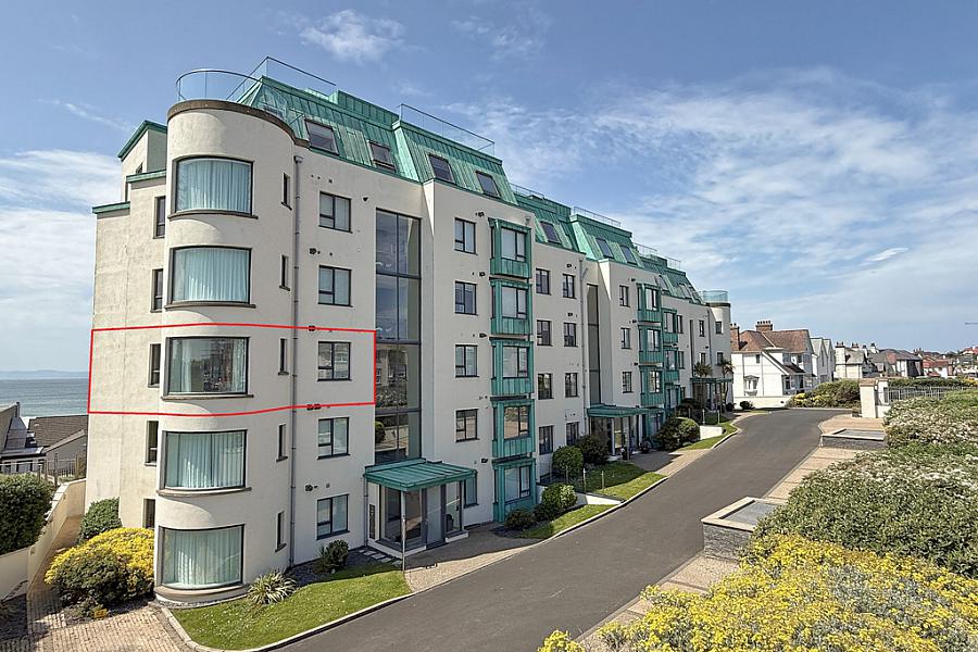 C6 The Edgewater Strand Road