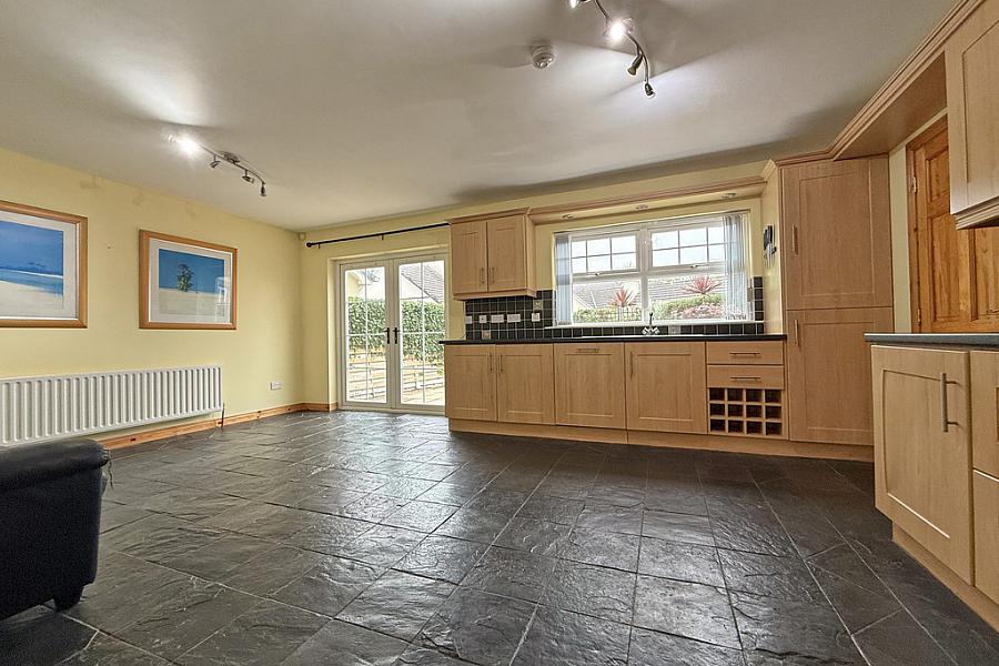 48 Primrose Park
