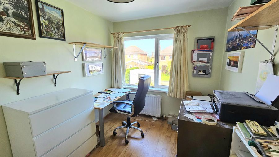 11 Brookborough Avenue