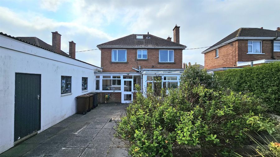 11 Brookborough Avenue