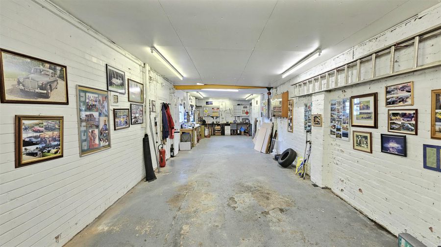 11 Brookborough Avenue