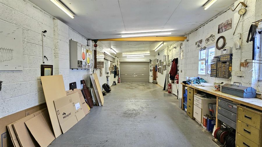 11 Brookborough Avenue