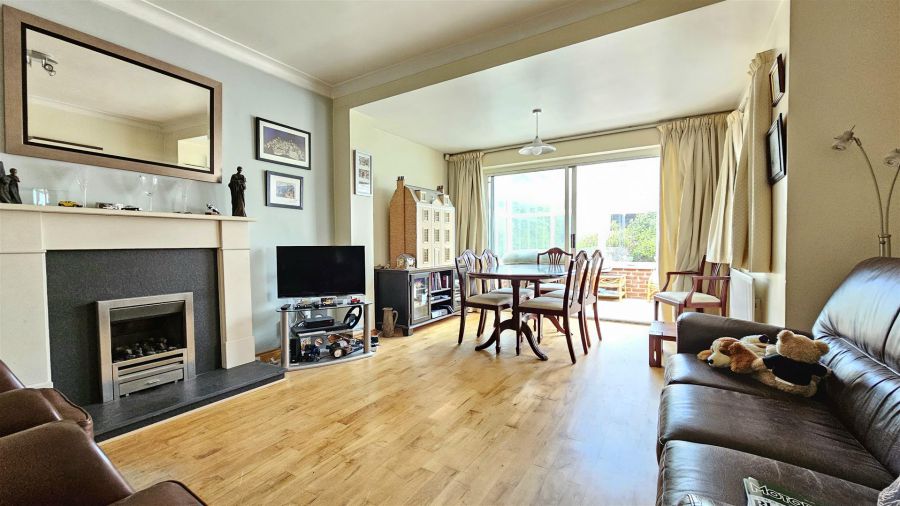 11 Brookborough Avenue