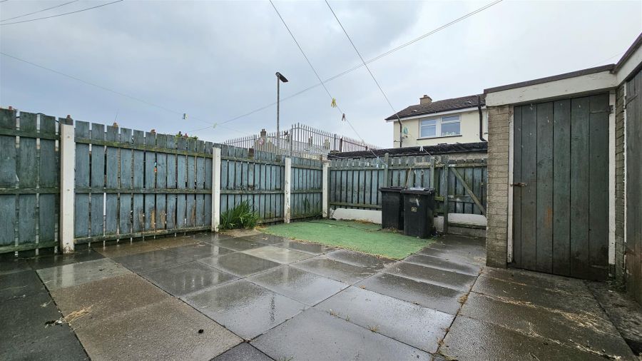 6 Davys Street
