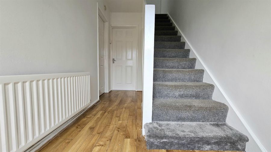 6 Davys Street
