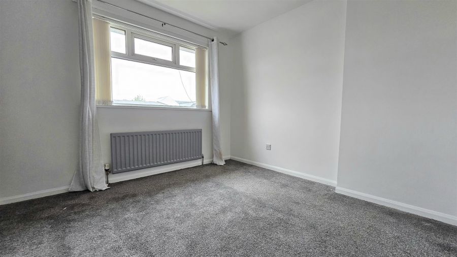 6 Davys Street
