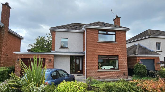 12 Alexander Gardens, carrickfergus, BT38 7LT