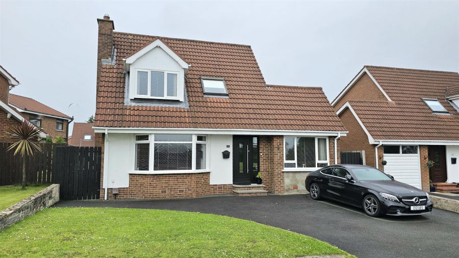 37 Hillview Crescent