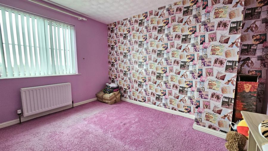 15 Brackenberg Road