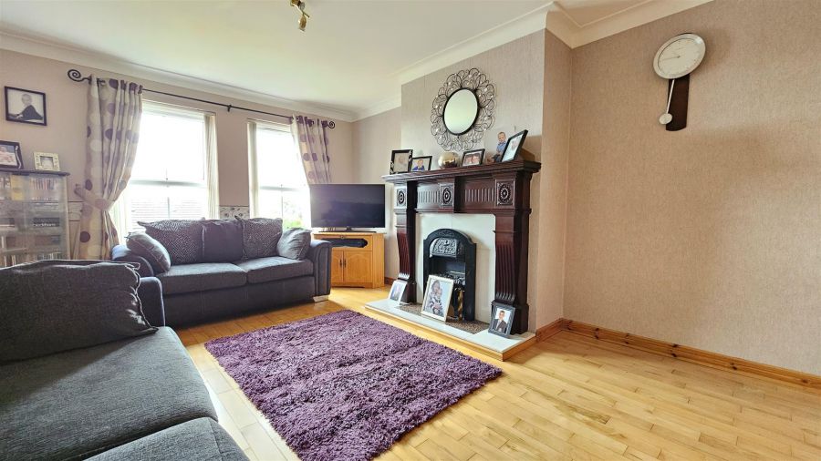 15 Brackenberg Road