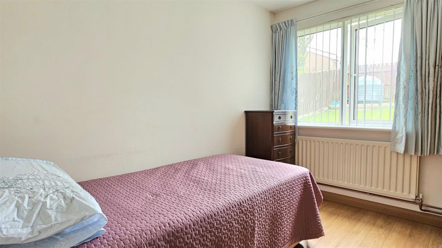 9 Marlborough Gardens 9 Marlborough Gardens