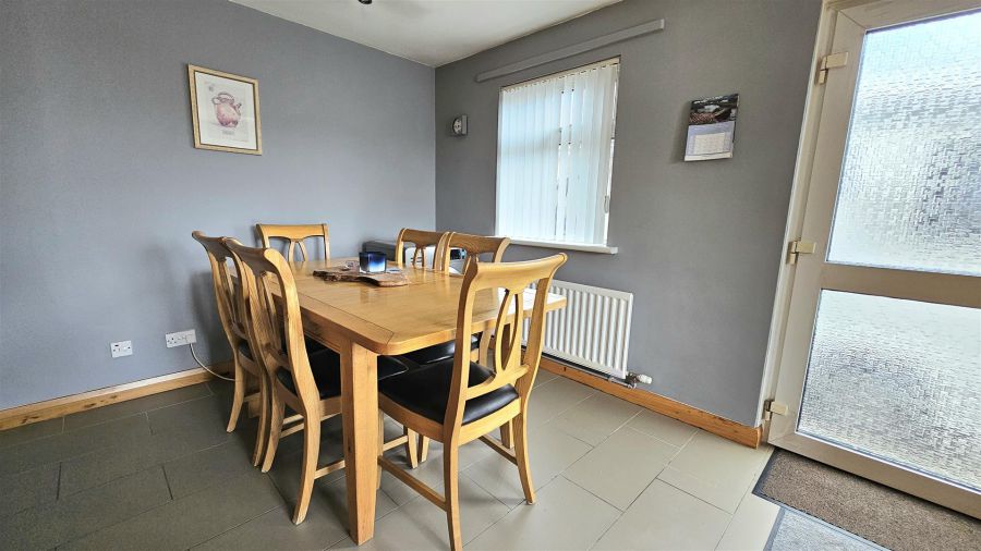 9 Marlborough Gardens 9 Marlborough Gardens