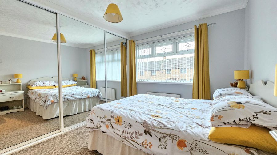 83 Sunnylands Avenue