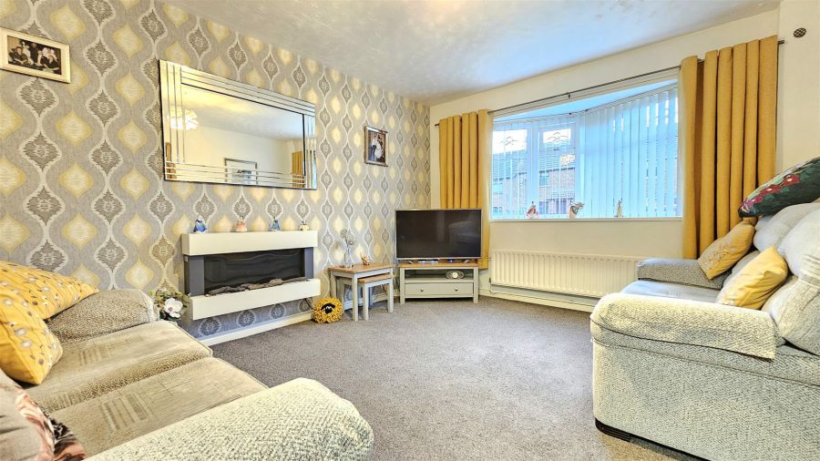 83 Sunnylands Avenue