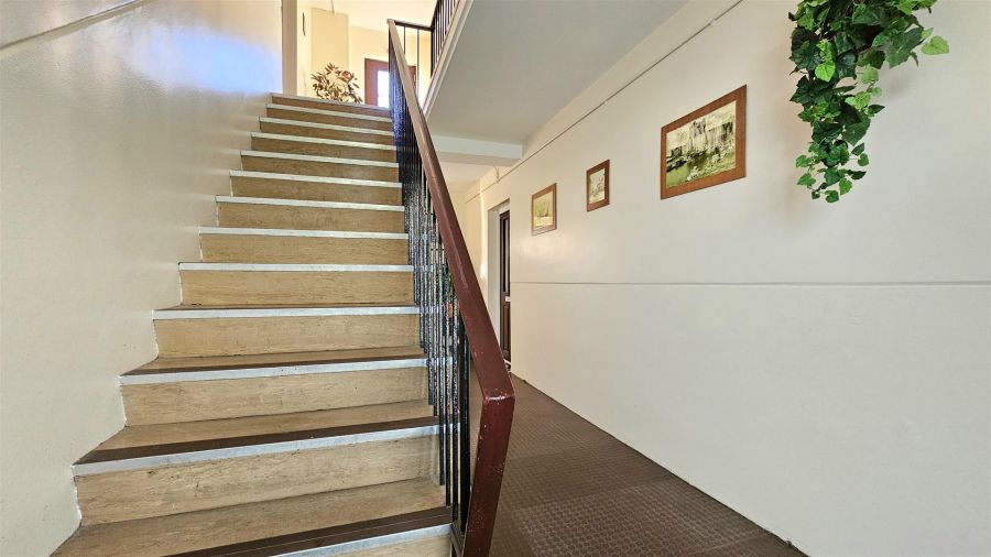 6d Glassillan Grove