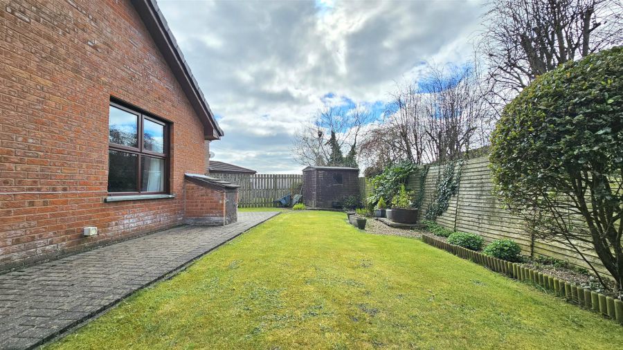 51 Hillview Road