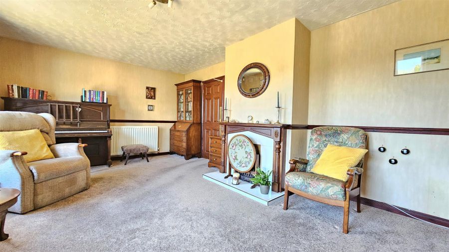 51 Hillview Road