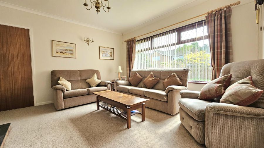 29 Brooklands Park