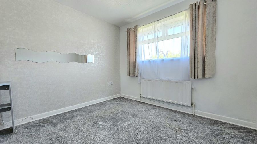 77 Victoria Road