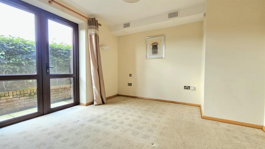Apt 9 Bayview 228 Shore Road