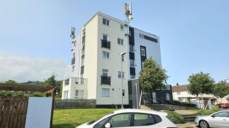 2J Knocksallagh Green