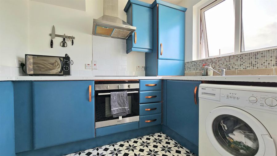 2j Knocksallagh Green