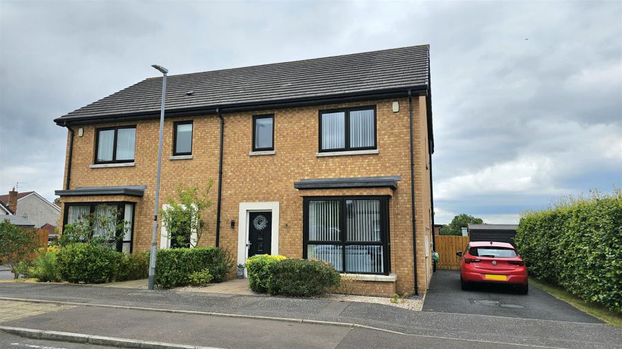4 Bashford Drive