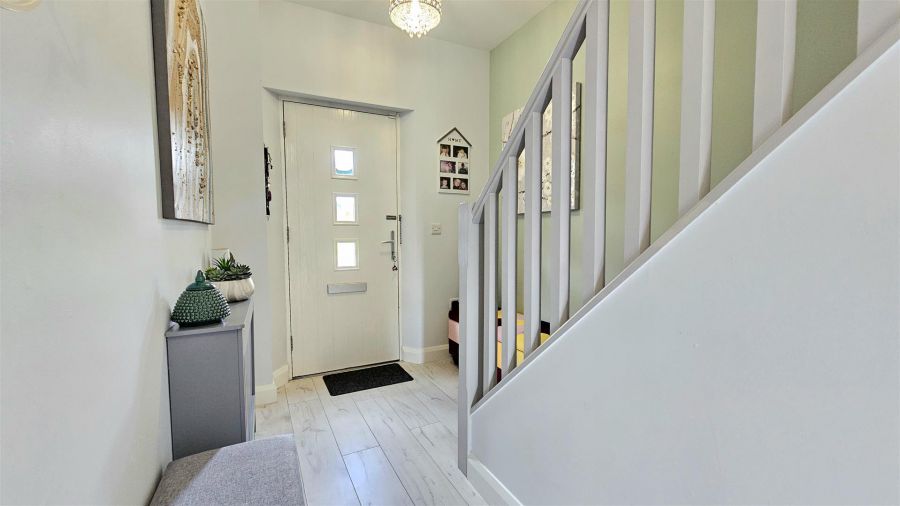 4 Bashford Drive