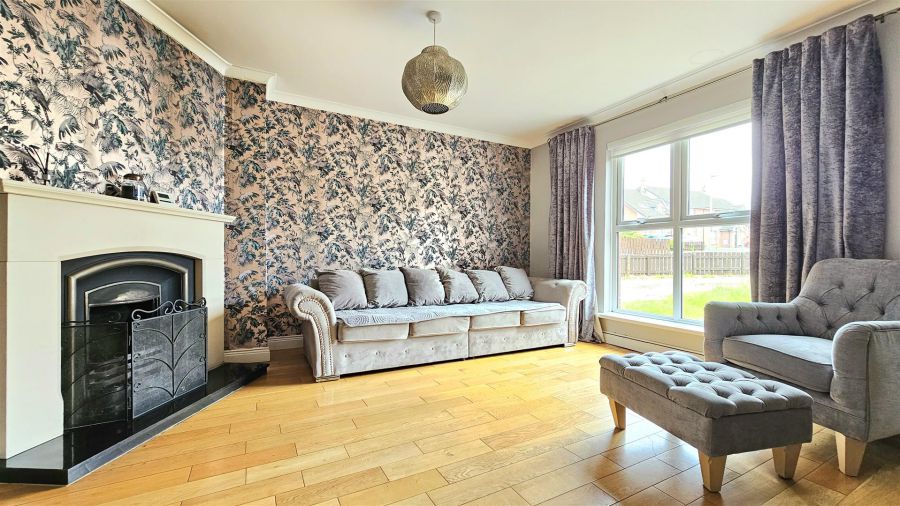 60 Loughview Village
