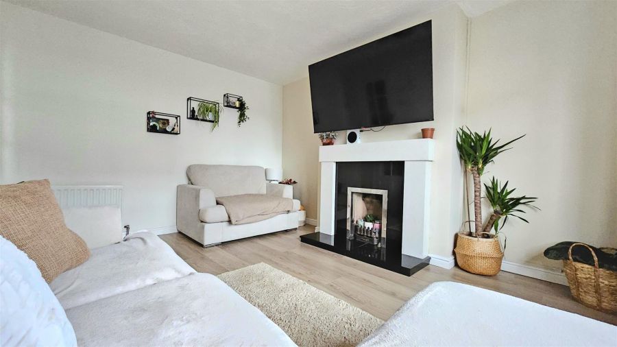 6 Bessfield Close