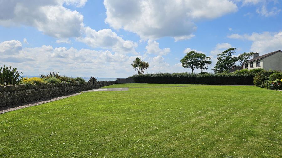 27 Castlerocklands