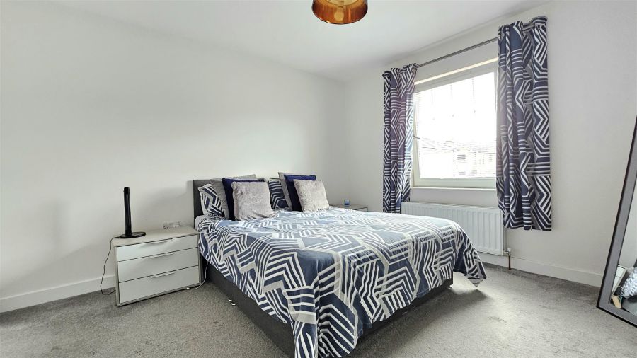 22 Bashford Park Hill