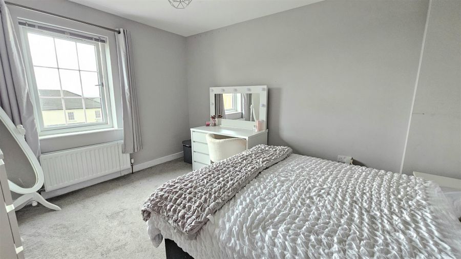 22 Bashford Park Hill