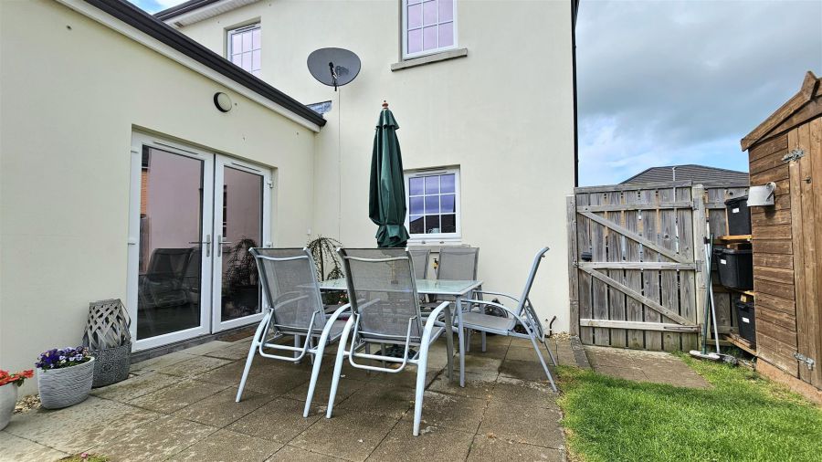 22 Bashford Park Hill