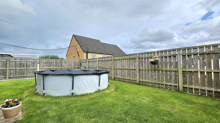 22 Bashford Park Hill