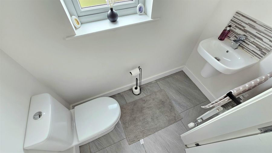 22 Bashford Park Hill 22 Bashford Park Hill