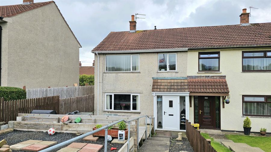 38 Oakwood Road